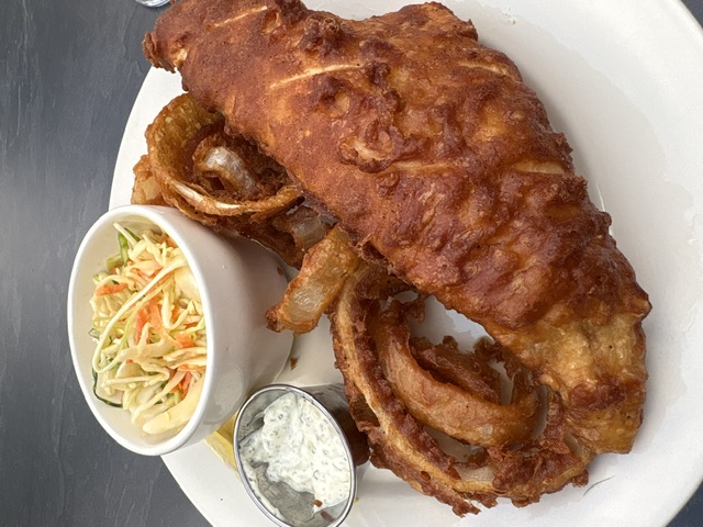 Luna on the Lake — lakeside dining and Lake Moraine views in Hamilton, NY